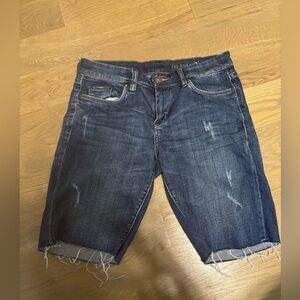 Blank nyc denim shorts size 28 with studs across back pockets